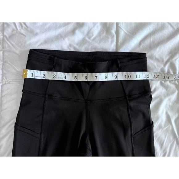 Lululemon Size 4 Fast Free Crop II Nulux 20" Black With Pockets Workout Gym EUC - Picture 2 of 10